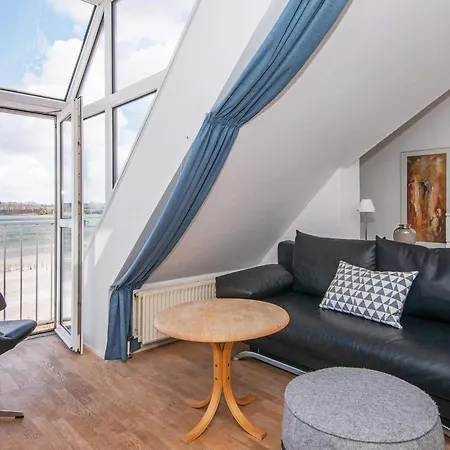 Apartment Xx